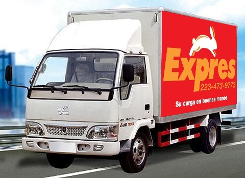 Camión de Expres Logística para fletes y mudanzas